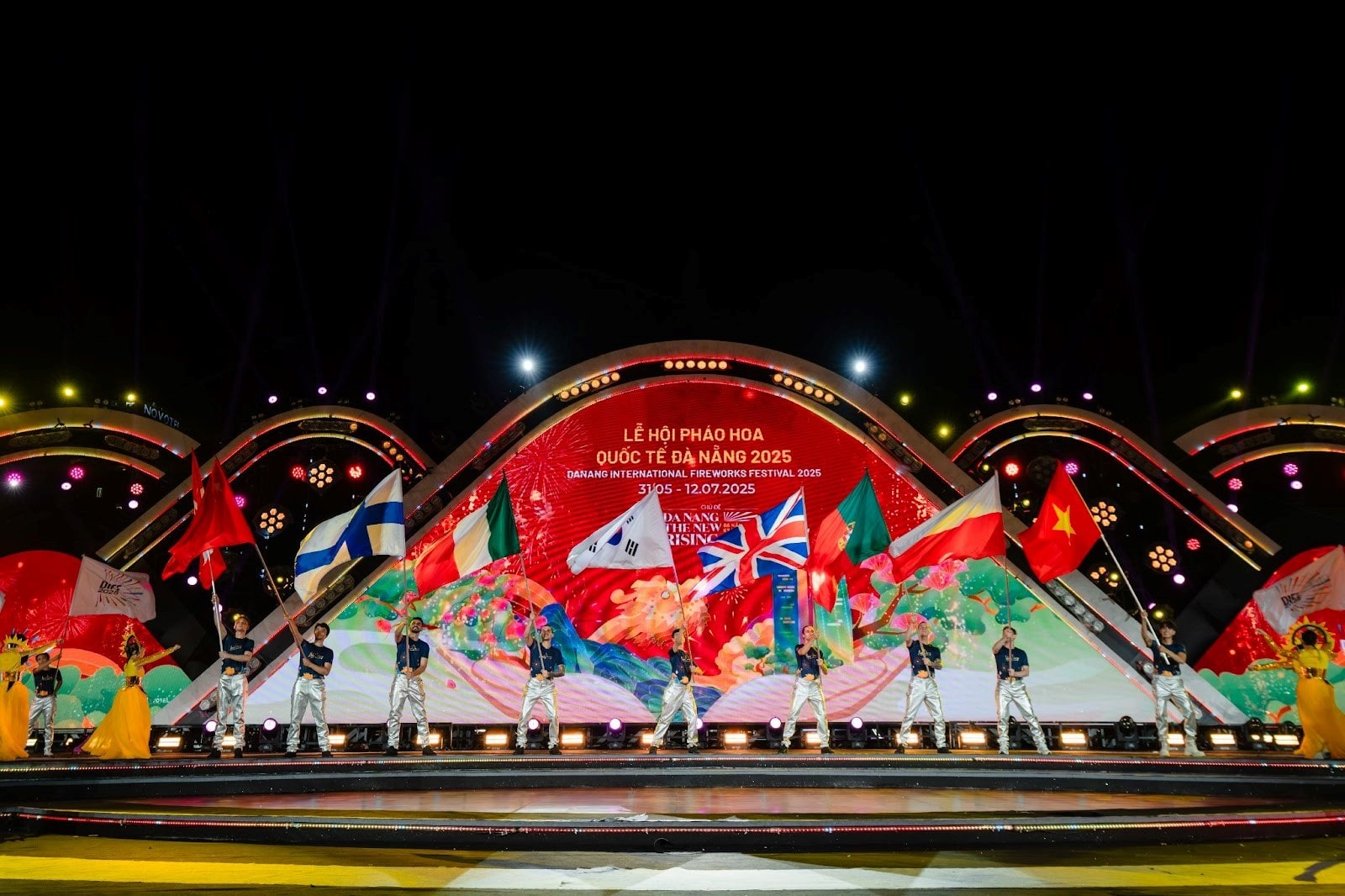 đêm chung kết DIFF 2025 (6)