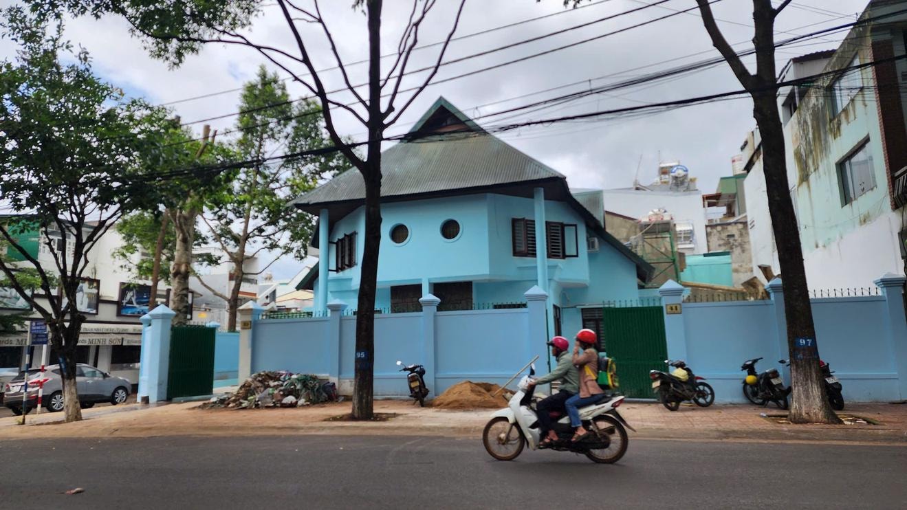 Một trong những khu nhà ở công vụ được ưu tiên cải tạo, sửa chữa để phục vụ nhu cầu nhà ở cho cán bộ sau sáp nhập địa giới hành chính hai tỉnh