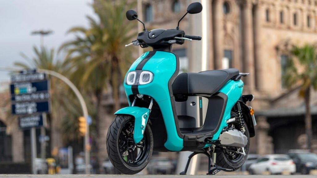 yamaha2.jpg