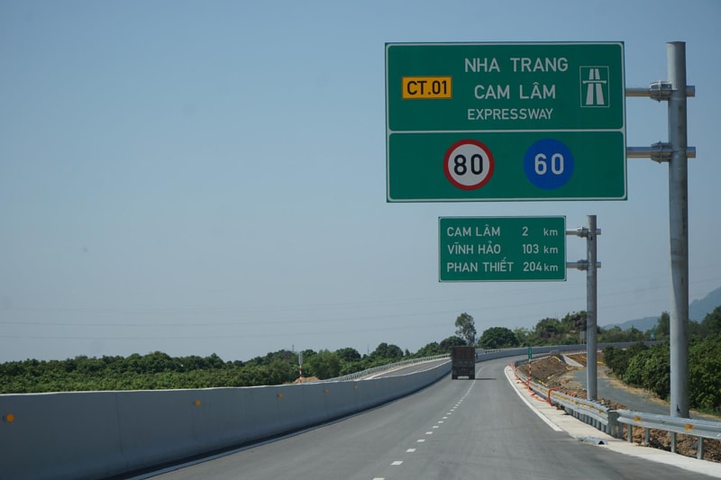 nha trang cam lâm