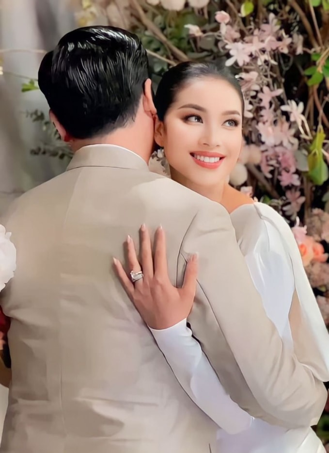 phamhuong.jpg