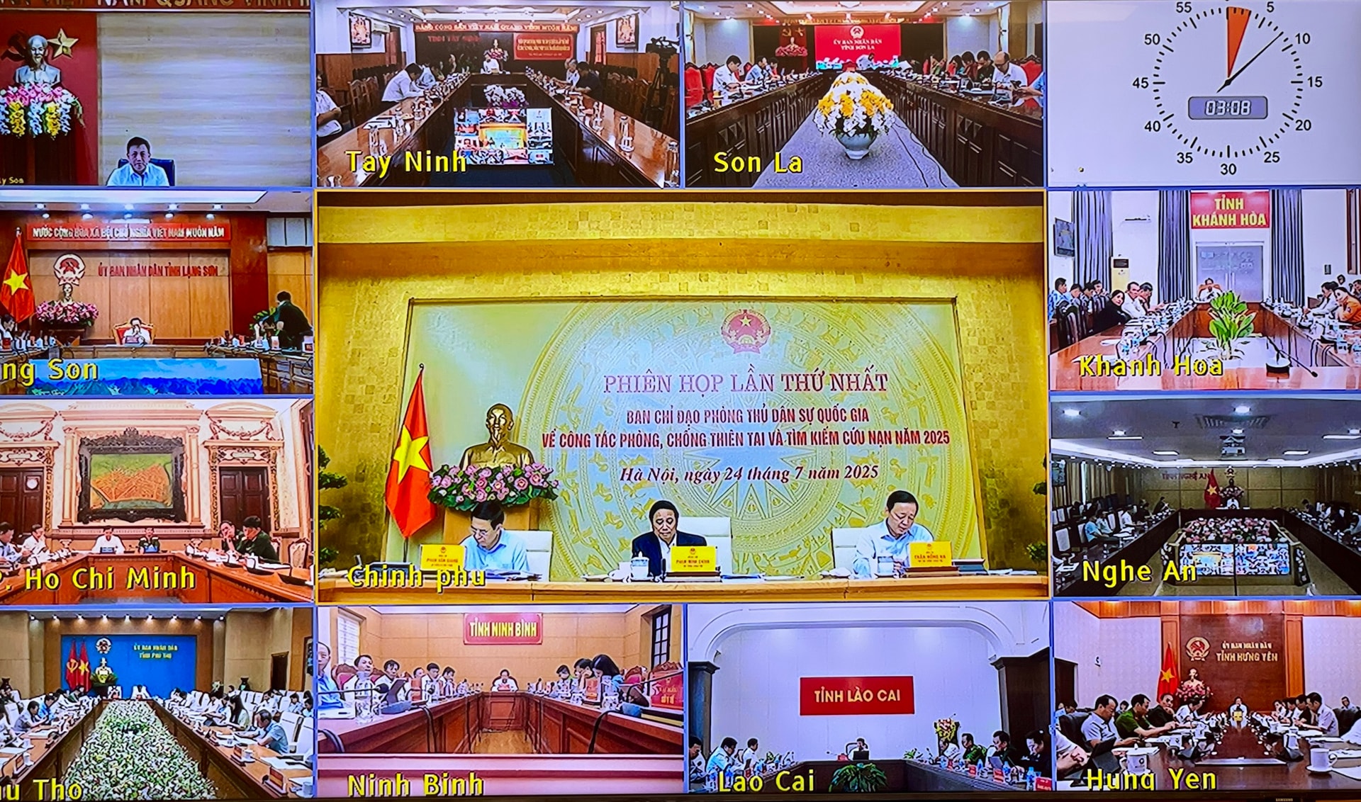 Thủ tướng: Tạo đột phá về năng lực phòng chống thiên tai, lập phương án sơ tán đến từng hộ dân- Ảnh 12.