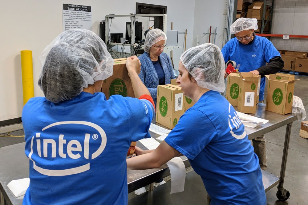 intel2_1000.jpg