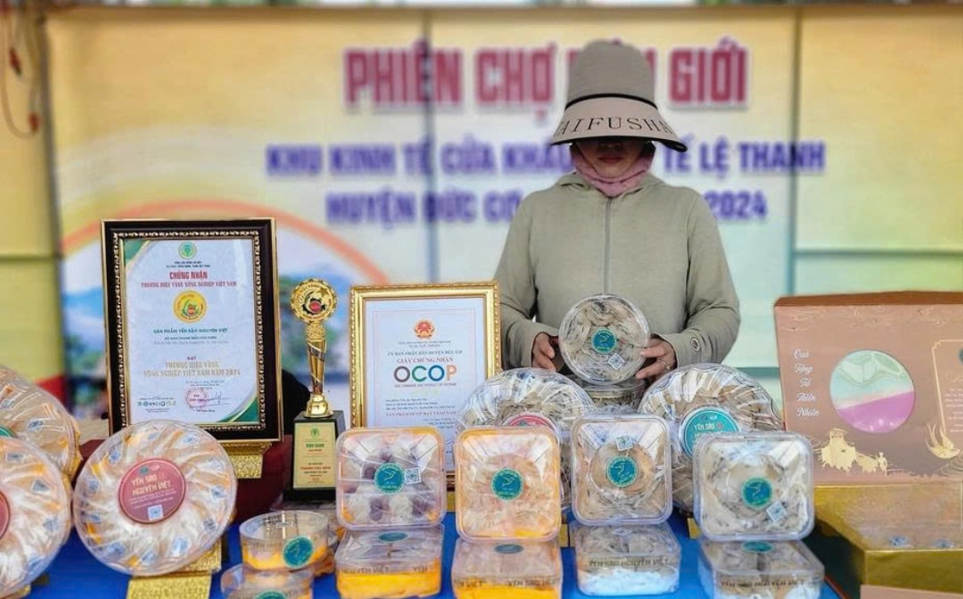 Nuôi yến mang lại thu nhập tốt cho người nông dân (1)