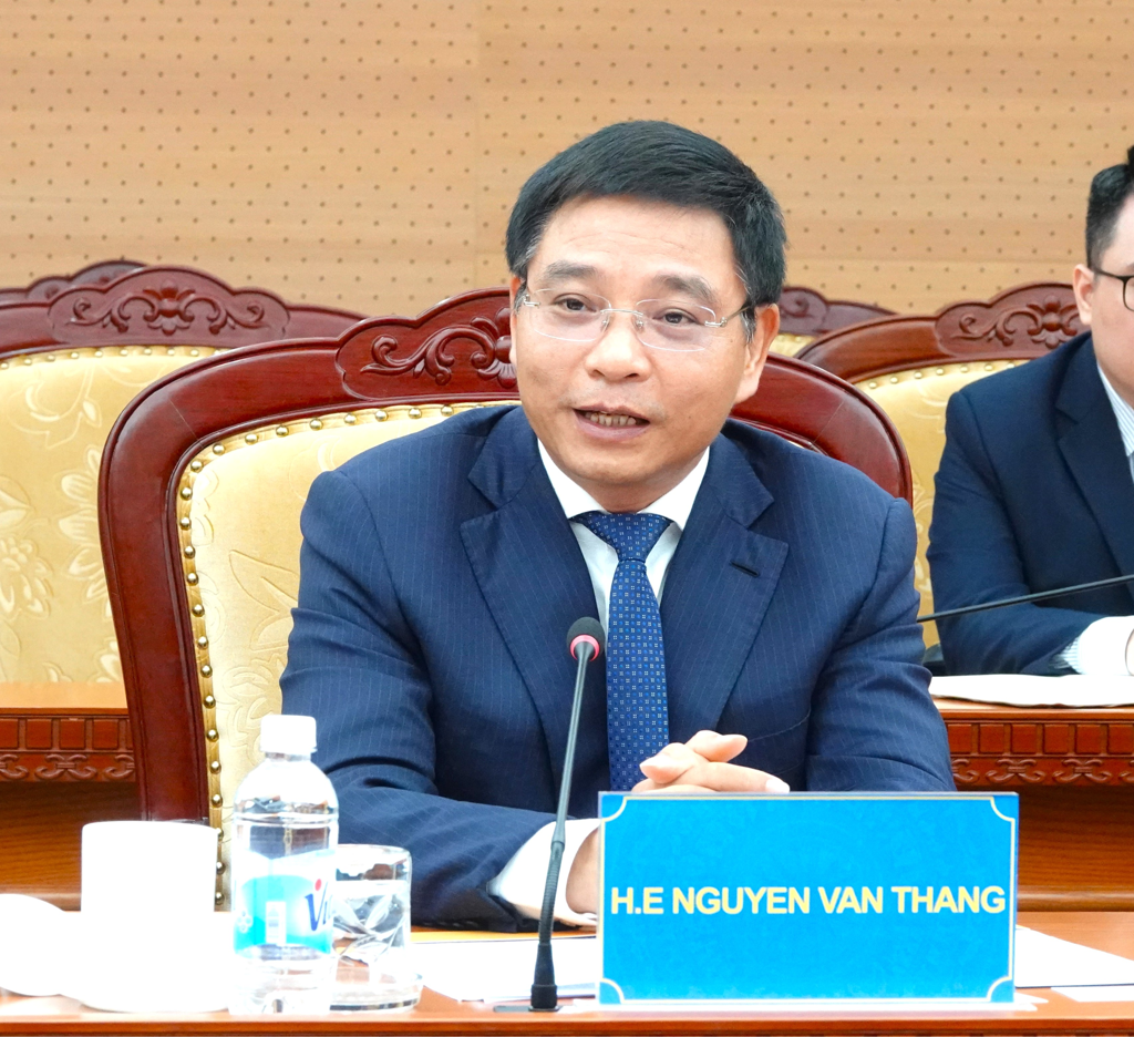bộ trưởng tài chính
