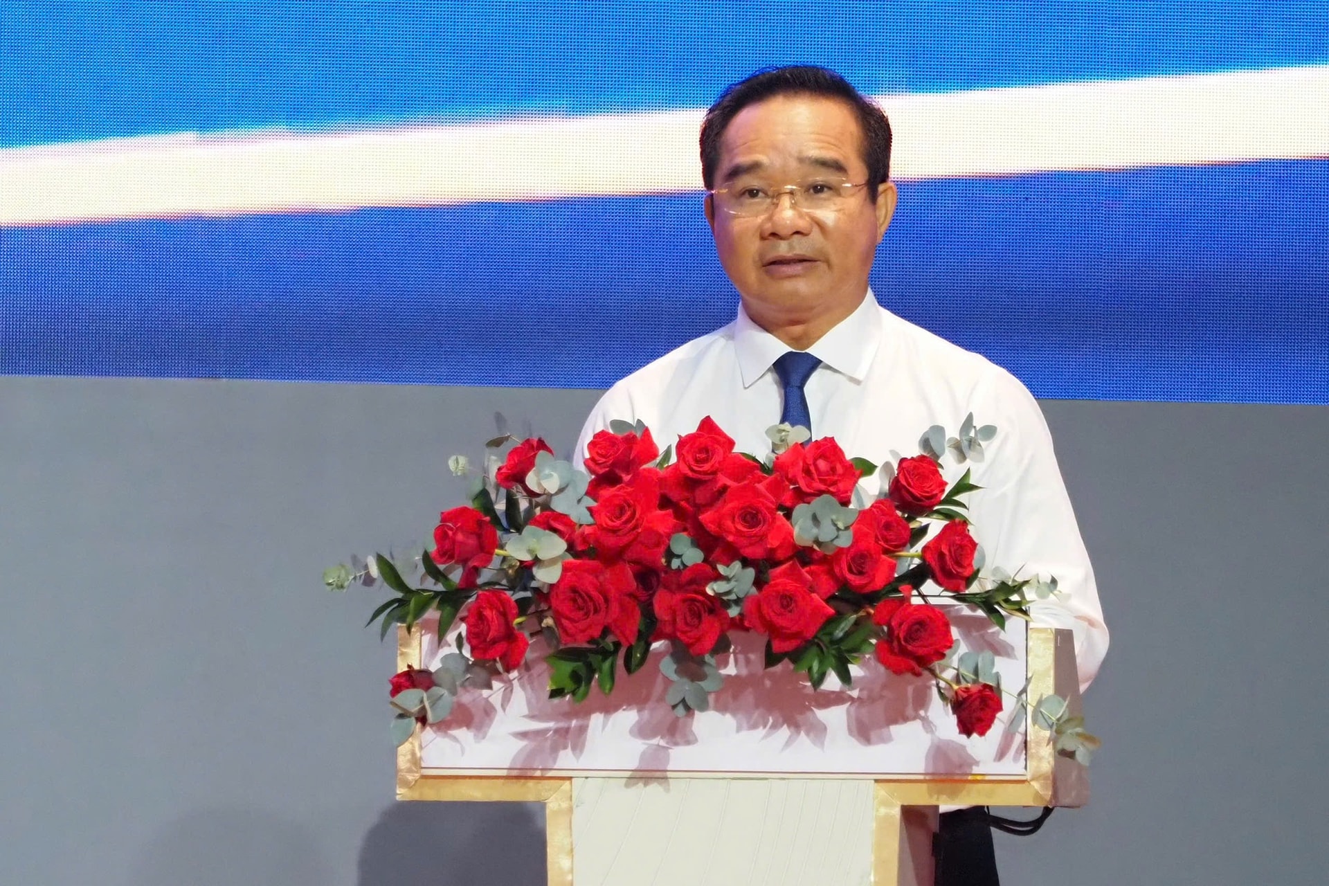 Thủ tướng: Trung tâm tài chính quốc tế là nơi pháp luật được 