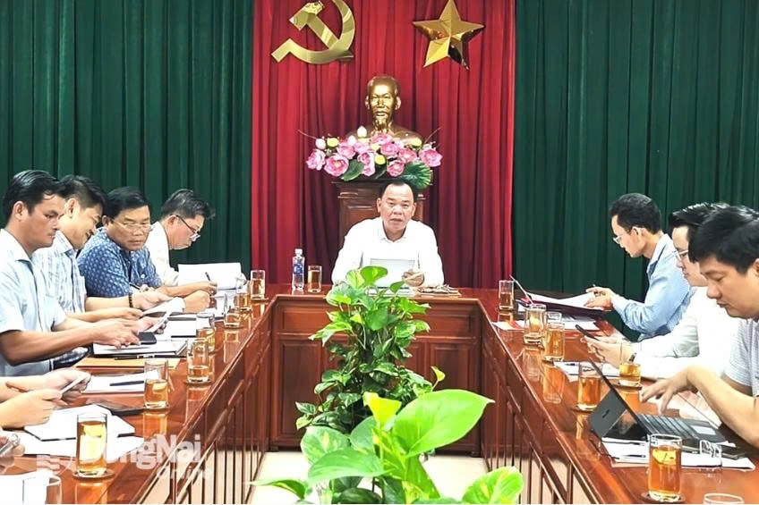 Chủ tịch UBND tỉnh Đồng Nai tại làm việc với đại diện 3 khu công nghiệp