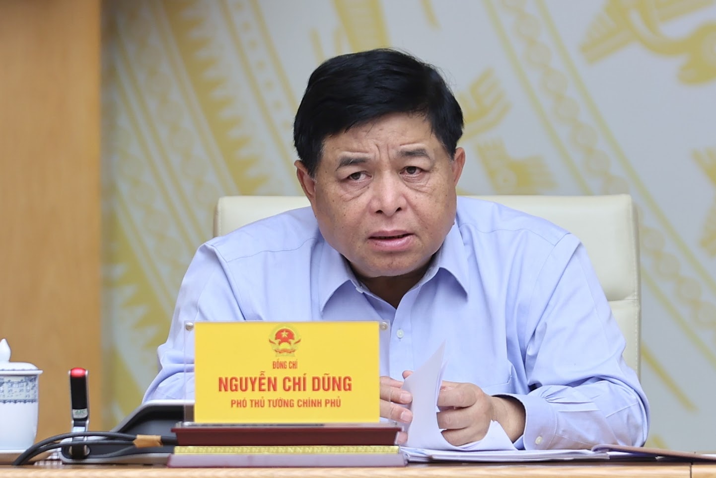 Thủ tướng: Chậm nhất tới 2027 phải thiết kế, chế tạo, kiểm thử một số chíp bán dẫn cần thiết- Ảnh 3. Thủ tướng: Chậm nhất tới 2027 phải thiết kế, chế tạo, kiểm thử một số chíp bán dẫn cần thiết- Ảnh 3.
