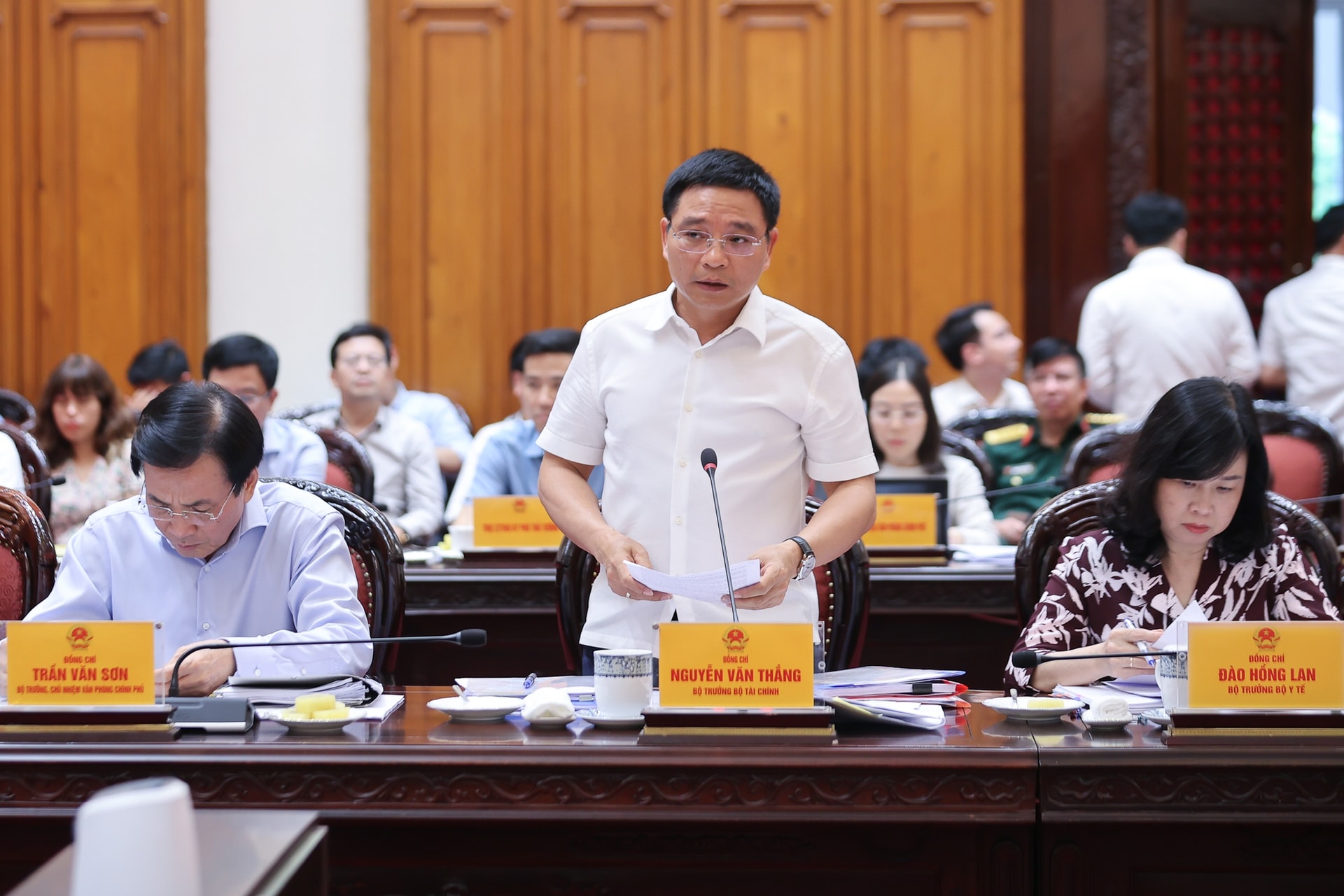 Thủ tướng: Thích ứng linh hoạt, hiệu quả với tình hình để đạt tăng trưởng 8,3-8,5%- Ảnh 7. Thủ tướng: Thích ứng linh hoạt, hiệu quả với tình hình để đạt tăng trưởng 8,3-8,5%- Ảnh 7.
