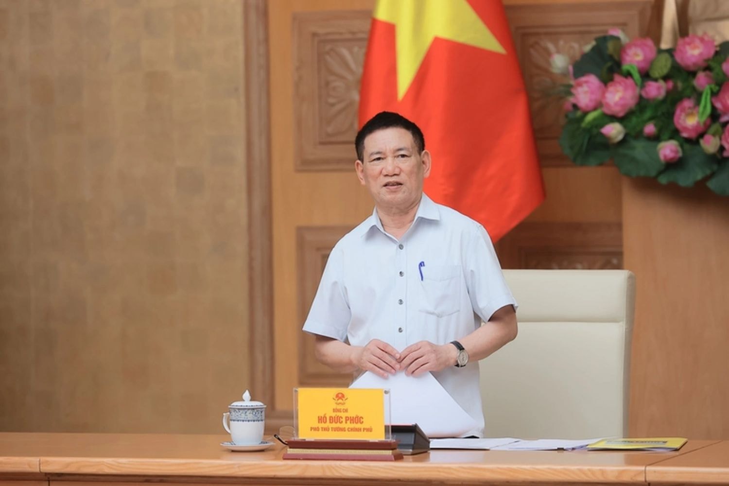 Phó Thủ tướng