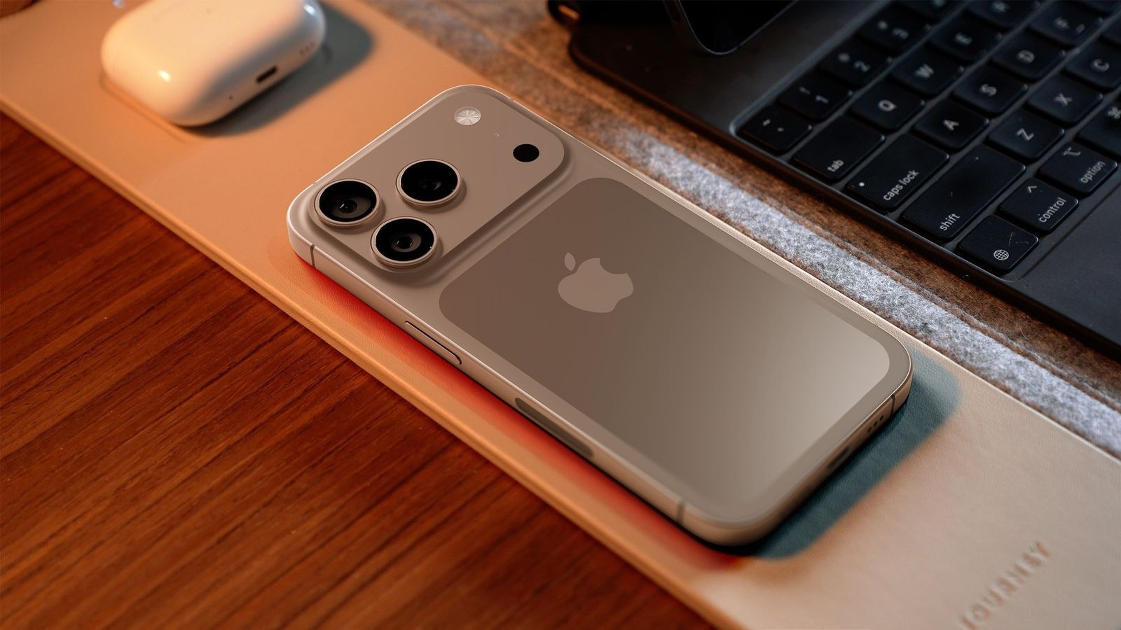 iphone1.jpg