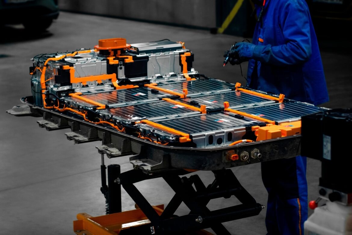 batteryreplacement-1170x782.jpg