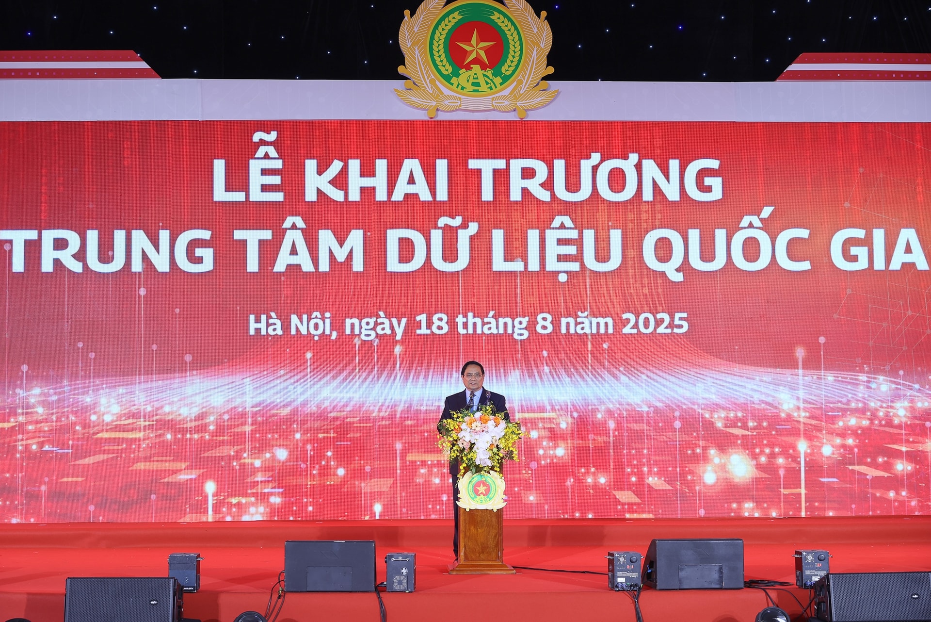 Thủ tướng: Trình cơ chế đột phá trong sáng tạo, khai thác dữ liệu trở thành trung tâm của nền kinh tế- Ảnh 2. Thủ tướng: Trình cơ chế đột phá trong sáng tạo, khai thác dữ liệu trở thành trung tâm của nền kinh tế- Ảnh 2.