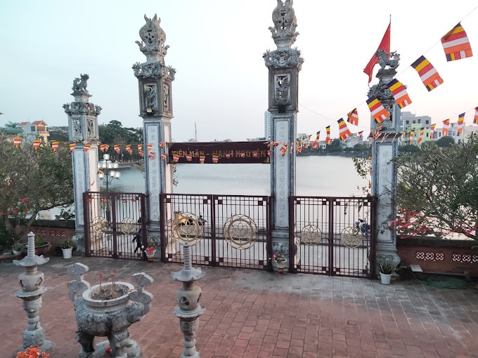 chua bau
