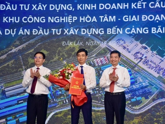 khởi công hòa phát