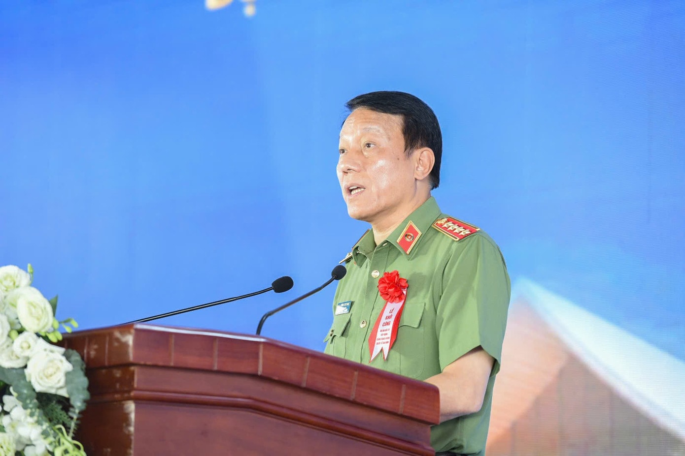 Lương Tam Quang