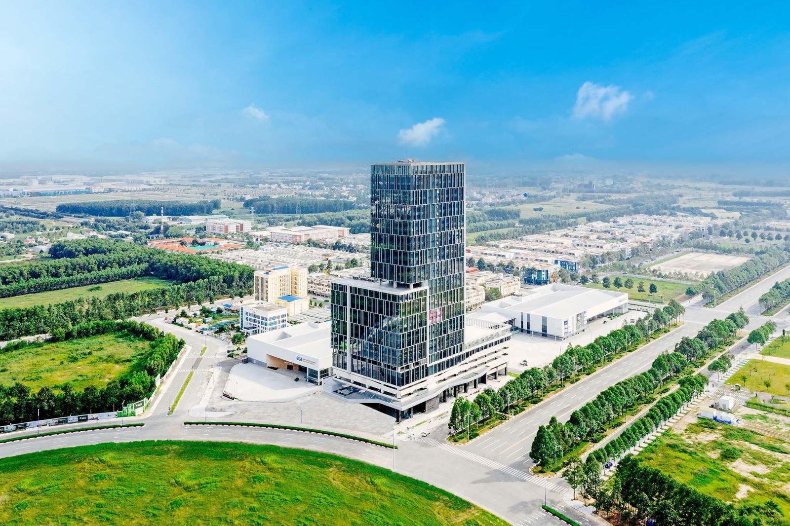 Becamex IDC hiện là doanh nghiệp chi trả lãi vay lớn nhất ngành