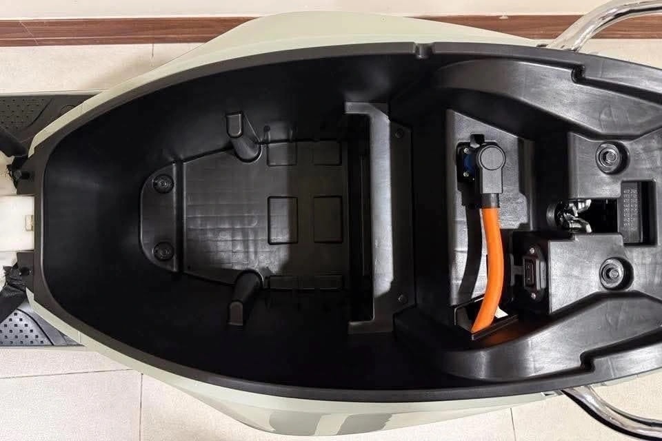 cốp xe điện vinfast evo grand