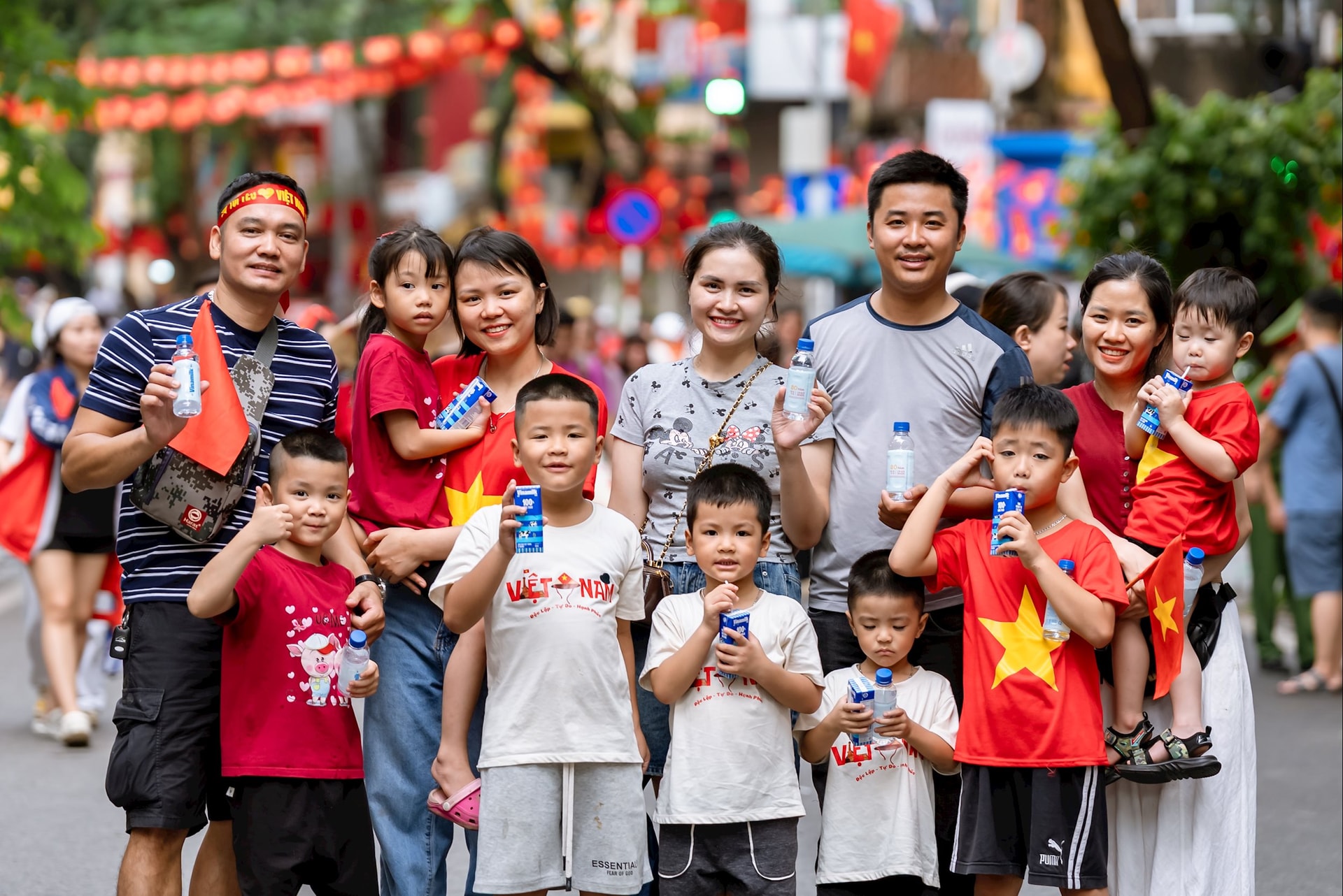 VINAMILK HÒA NHỊP CÙNG NGÀY HỘI NON SÔNG (1)