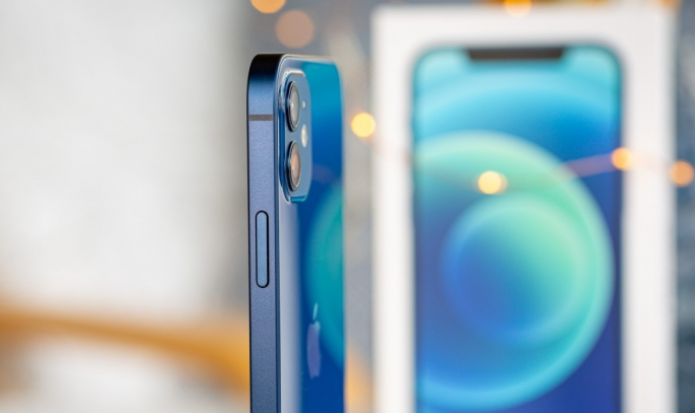 iphone.png