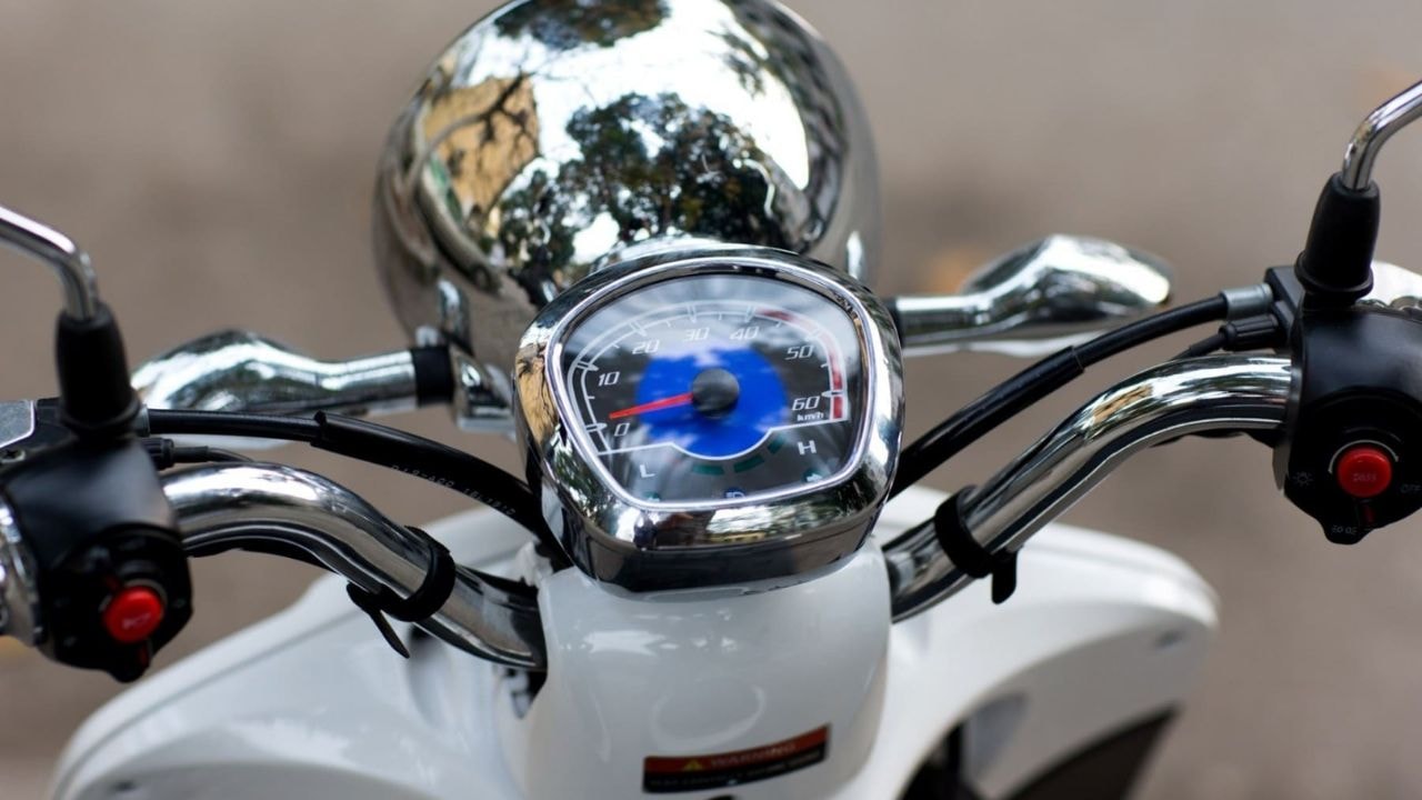 Khám phá mẫu xe điện Honda dành cho giới trẻ: Giá chỉ 12 triệu, sạc đầy đi cả ngày không lo hết pin 