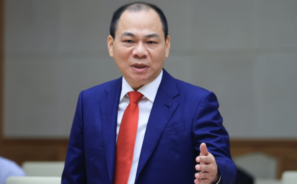 tỷ phú PNV