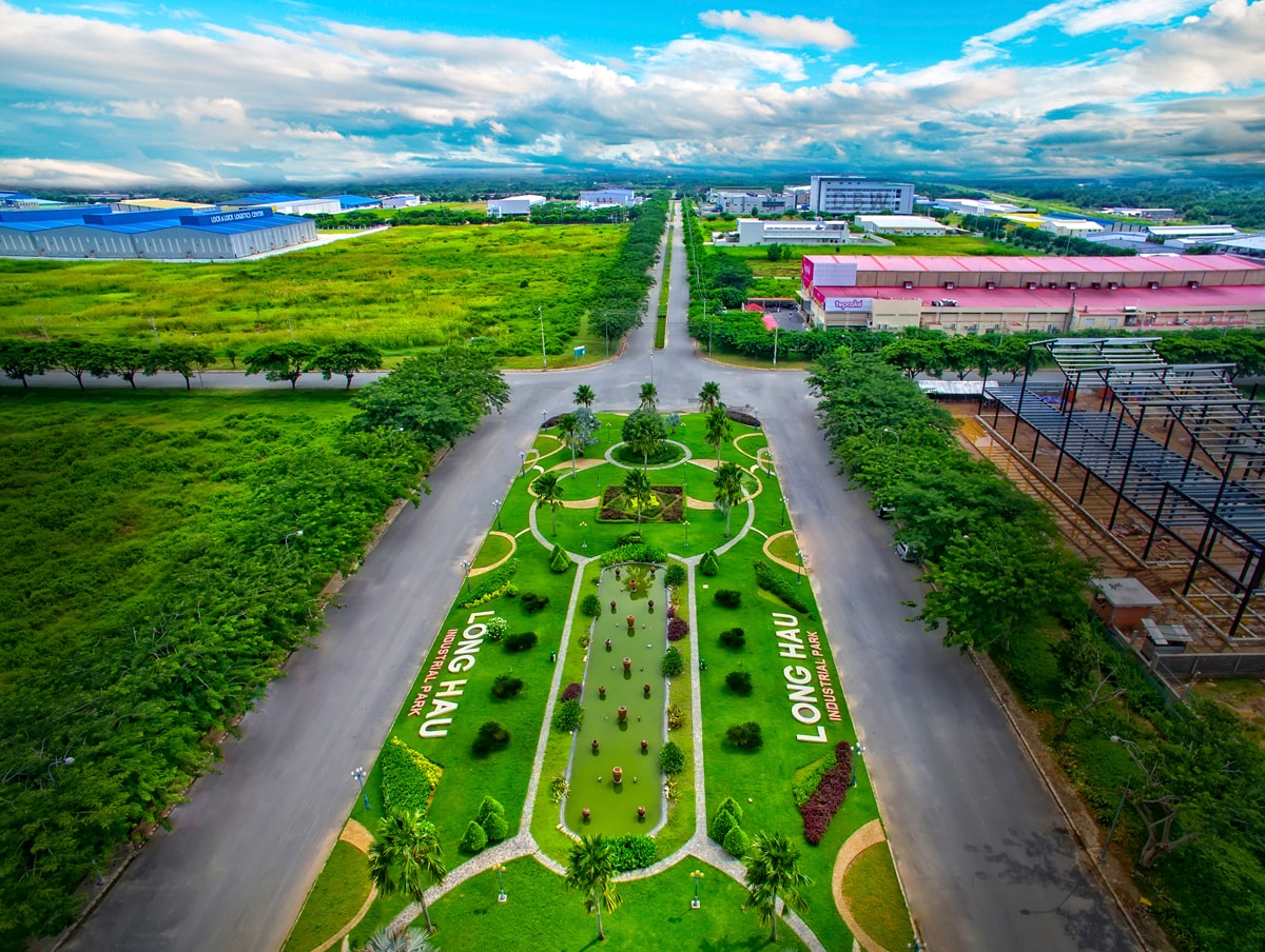 long hậu