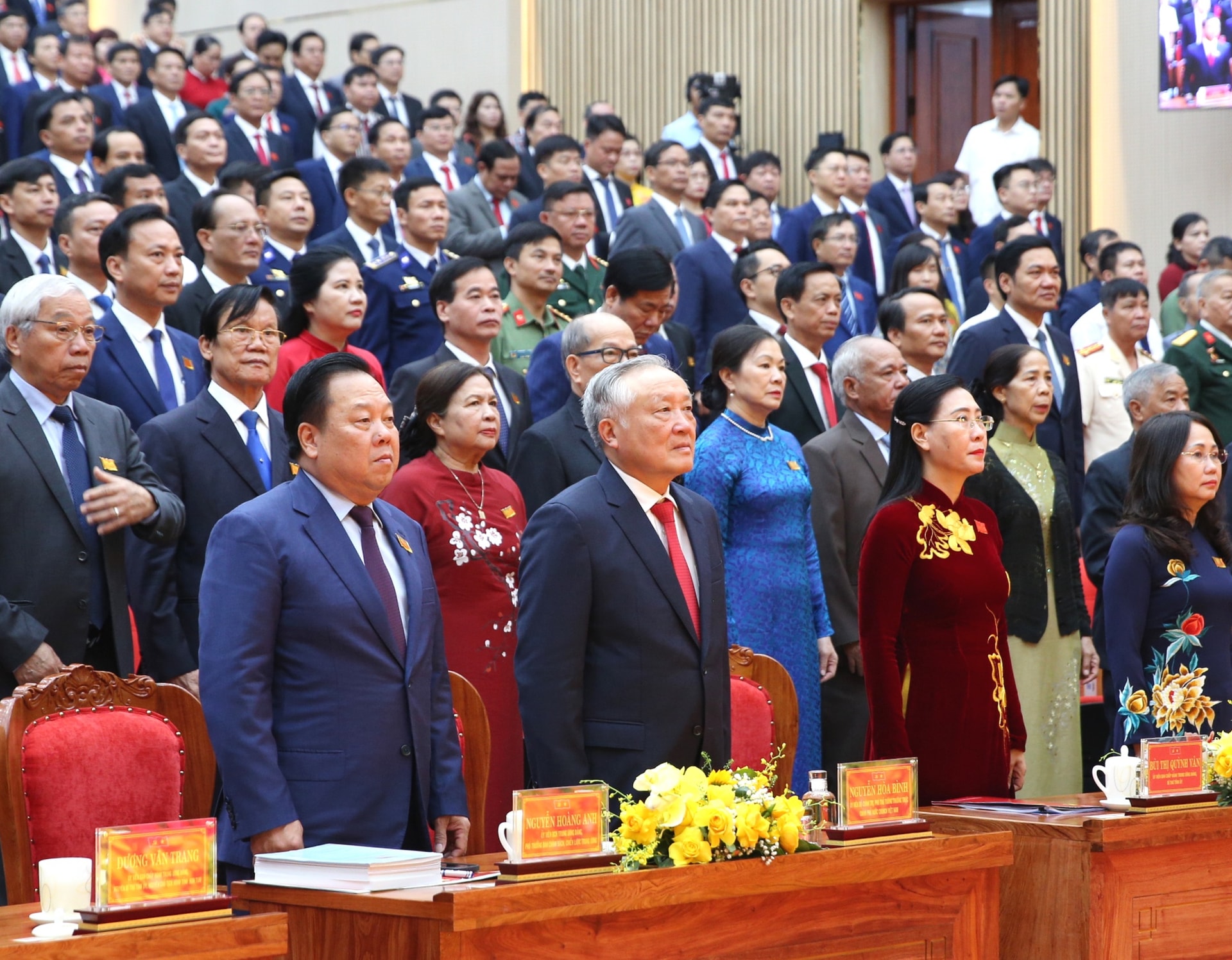 Đưa Quảng Ngãi trở thành tỉnh phát triển khá, một cực tăng trưởng quan trọng của khu vực miền Trung - Tây Nguyên- Ảnh 2. Đưa Quảng Ngãi trở thành tỉnh phát triển khá, một cực tăng trưởng quan trọng của khu vực miền Trung - Tây Nguyên- Ảnh 2.