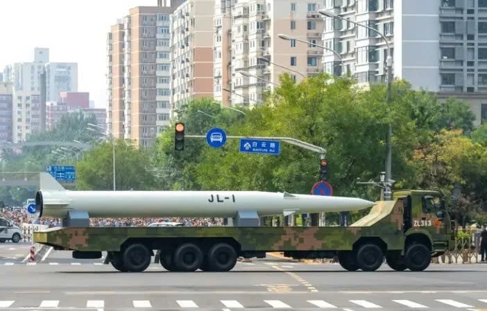 Tên lửa JL-1