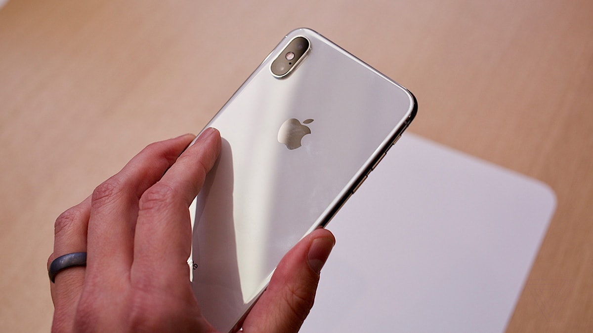 iPhone XS