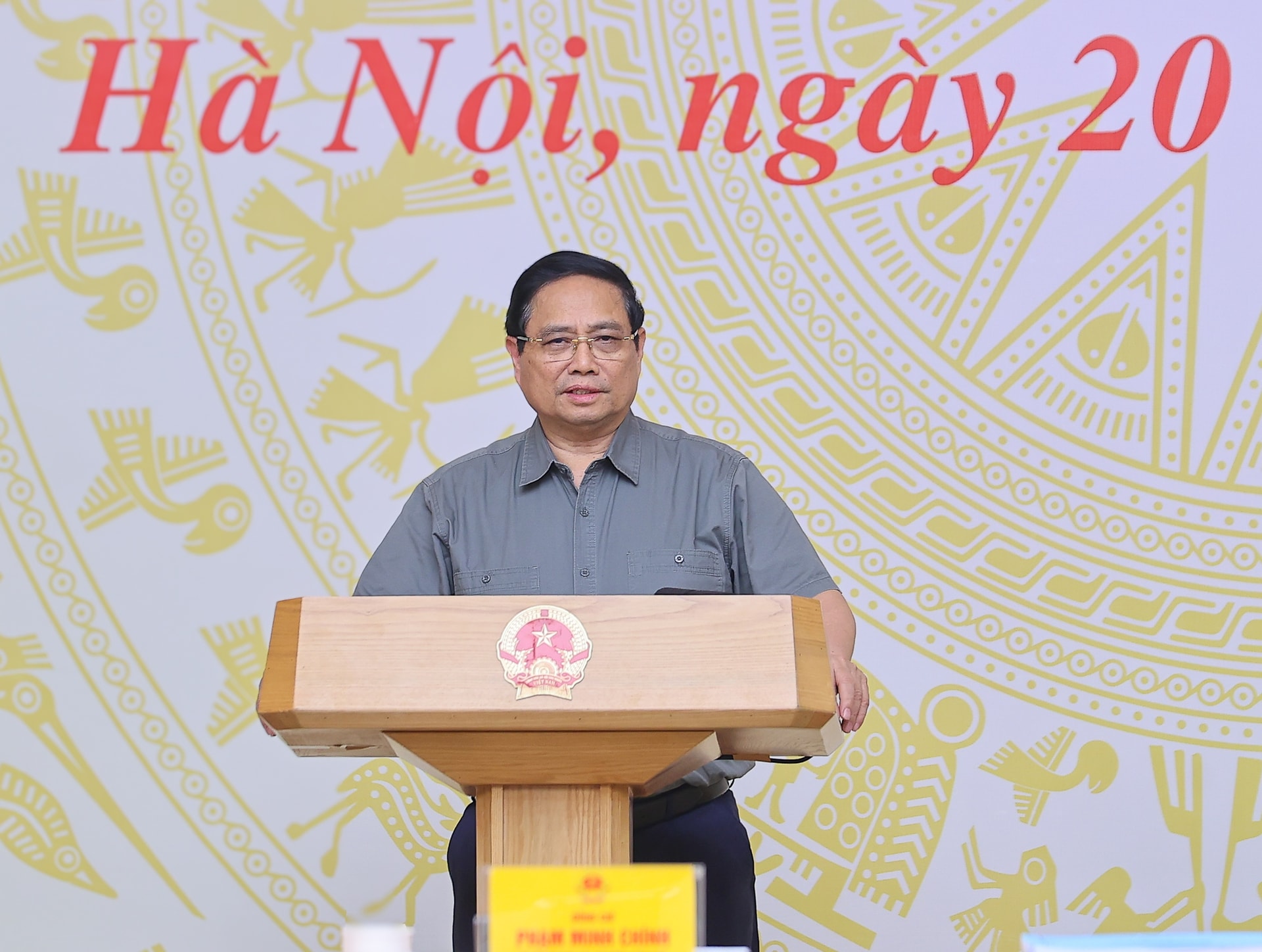 Thủ tướng: Thủ tướng: