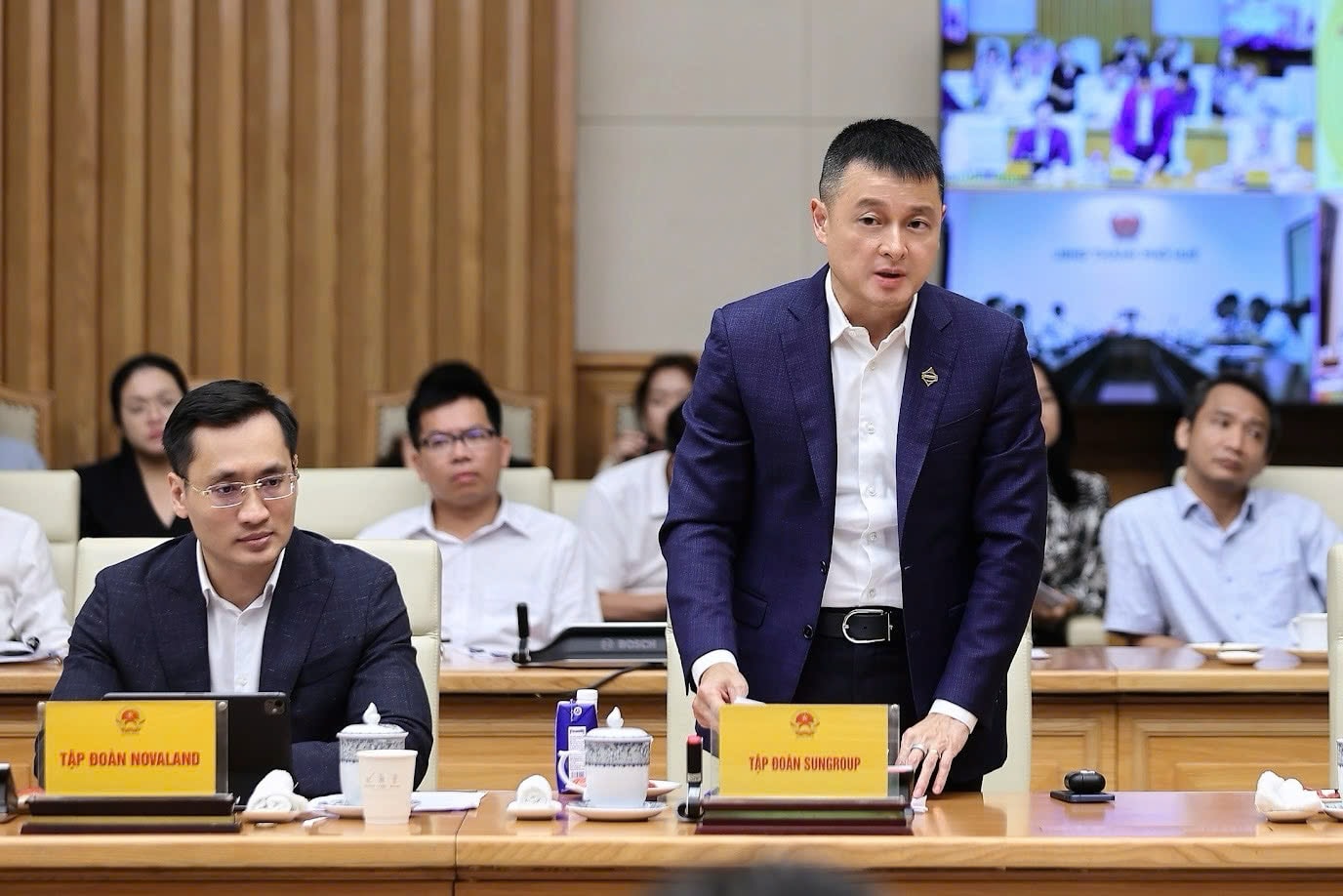 Thủ tướng: Tăng nguồn cung, giảm chi phí, đưa giá bất động sản về mức phù hợp- Ảnh 3. Thủ tướng: Tăng nguồn cung, giảm chi phí, đưa giá bất động sản về mức phù hợp- Ảnh 3.