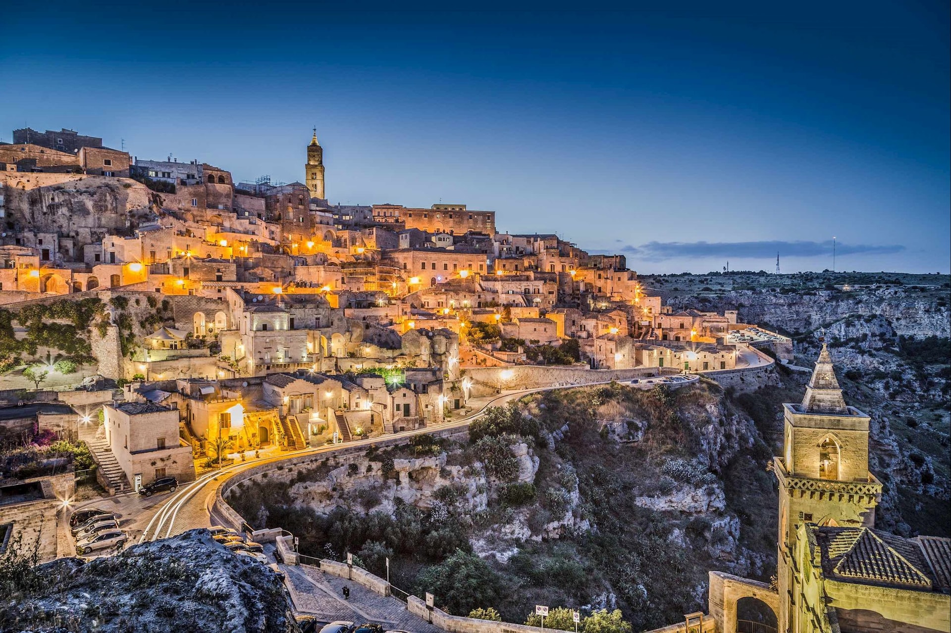 matera italy về đêm