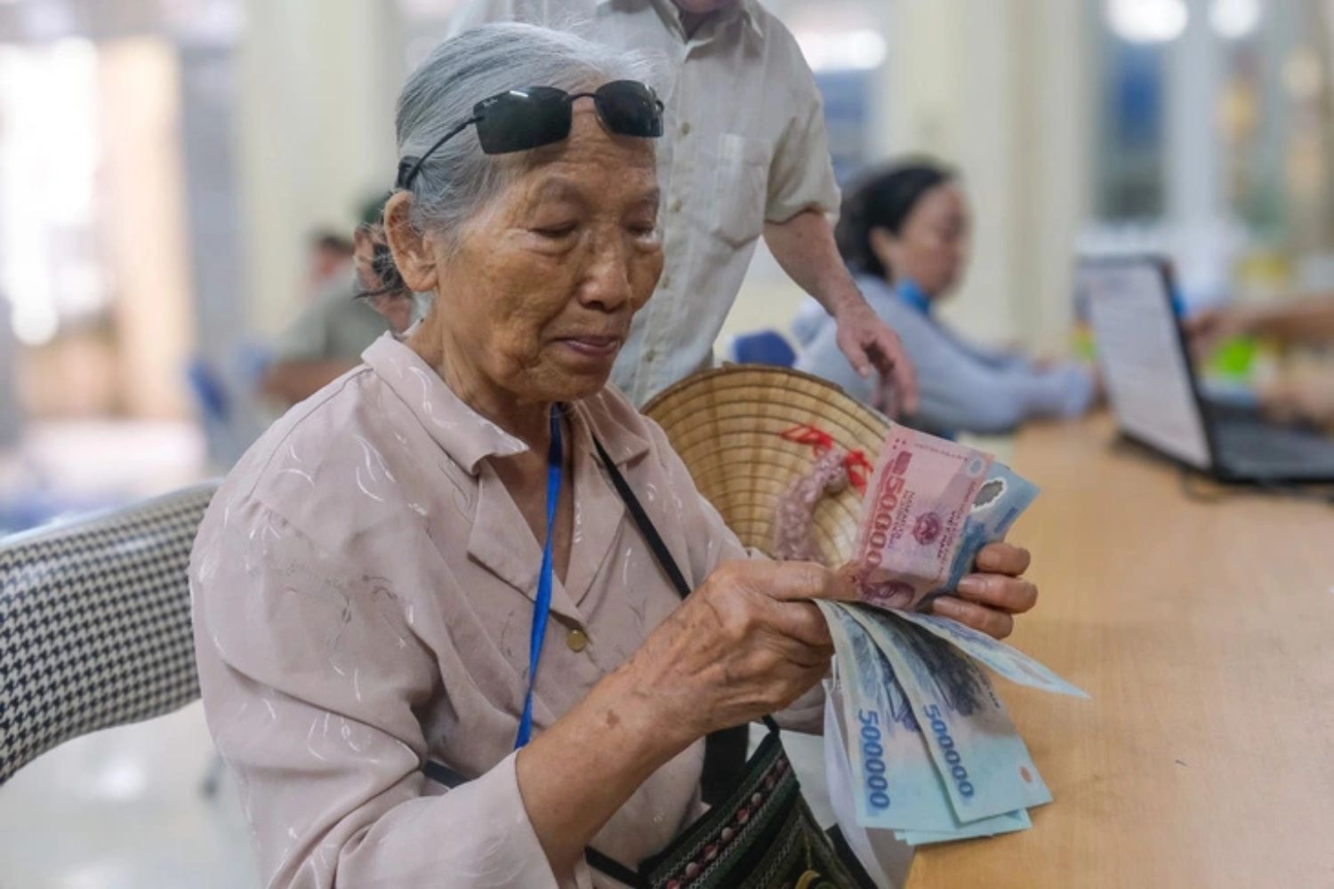 lương hưu