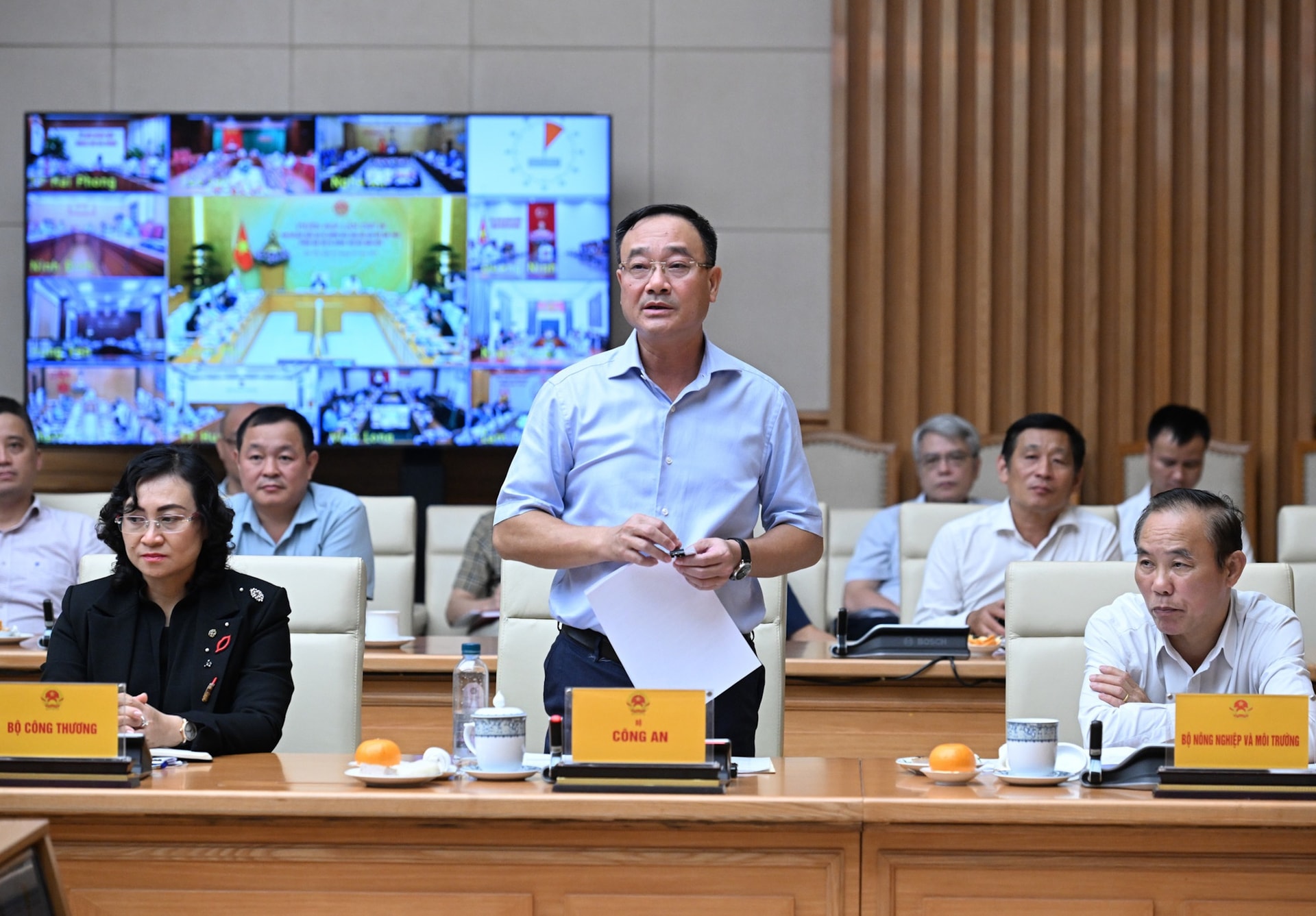 Thủ tướng: Xử lý dứt điểm 4 vấn đề tồn tại, bất cập để chấm dứt vi phạm IUU- Ảnh 7. Thủ tướng: Xử lý dứt điểm 4 vấn đề tồn tại, bất cập để chấm dứt vi phạm IUU- Ảnh 7.