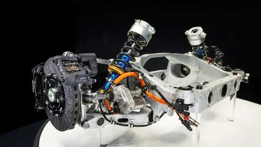 Cấu tạo bánh sau của Ferrari Elettrica
