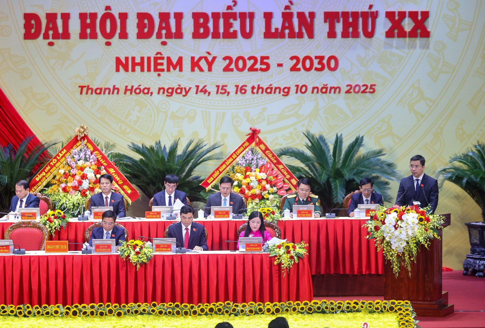 Thủ tướng: Xây dựng Thanh Hóa thành “tỉnh kiểu mẫu”, một cực tăng trưởng mới của đất nước- Ảnh 5.