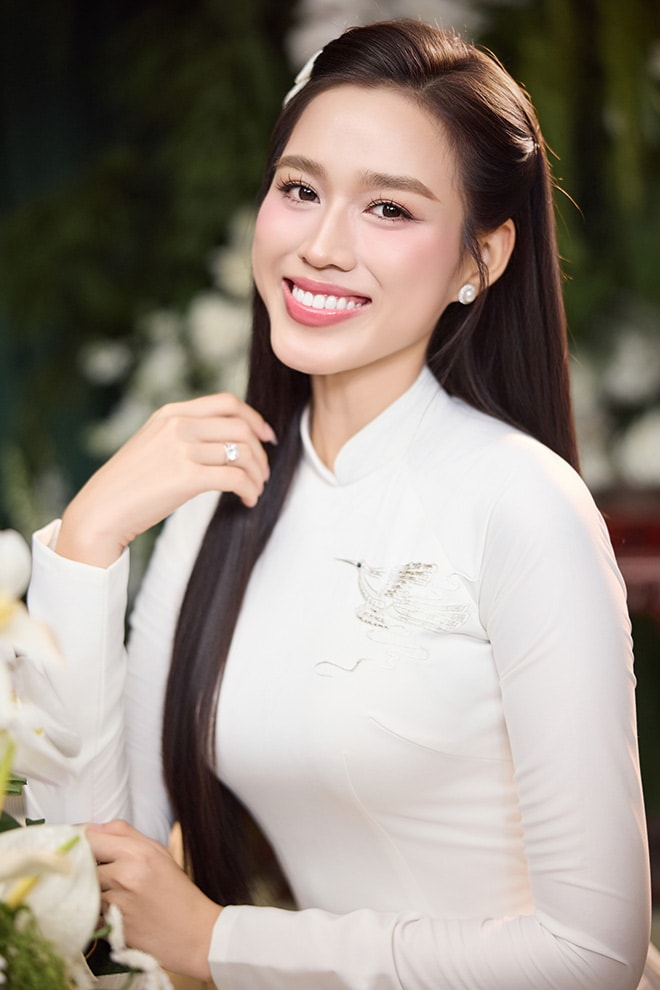 thiha2.jpg