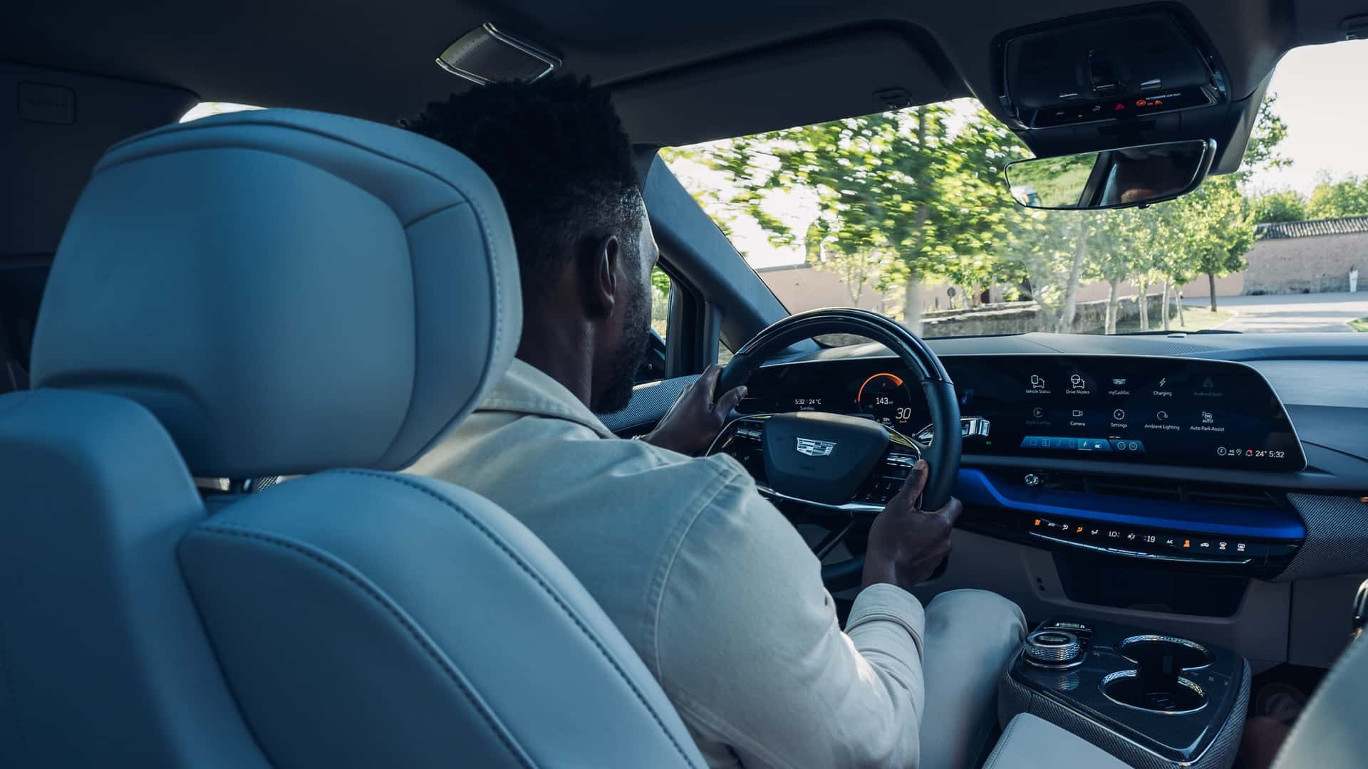 Thiết kế bên trong Cadillac Optiq