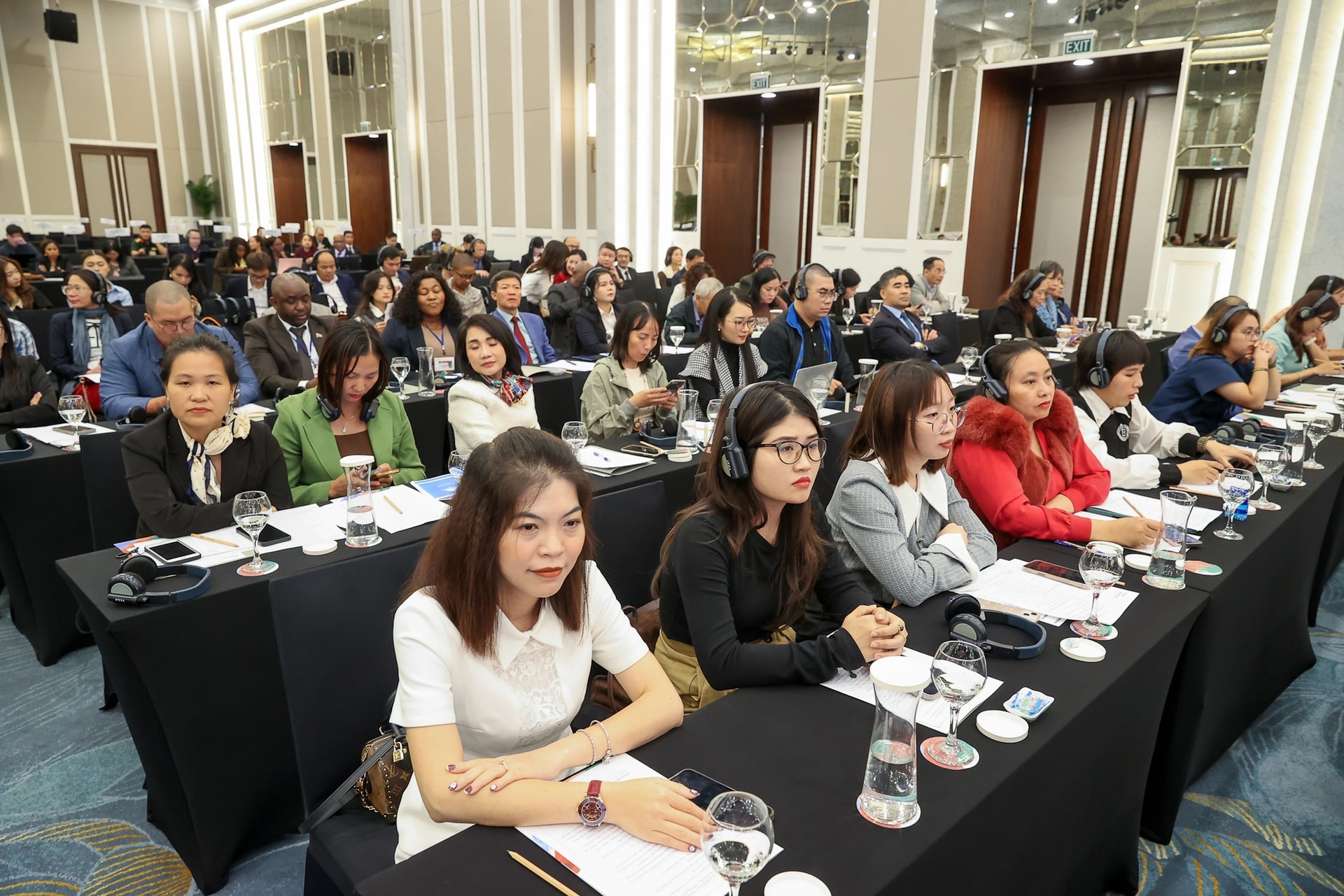 Thủ tướng Phạm Minh Chính và Tổng thống Nam Phi kêu gọi doanh nghiệp 2 nước đẩy mạnh kết nối, đầu tư- Ảnh 6. Thủ tướng Phạm Minh Chính và Tổng thống Nam Phi kêu gọi doanh nghiệp 2 nước đẩy mạnh kết nối, đầu tư- Ảnh 6.