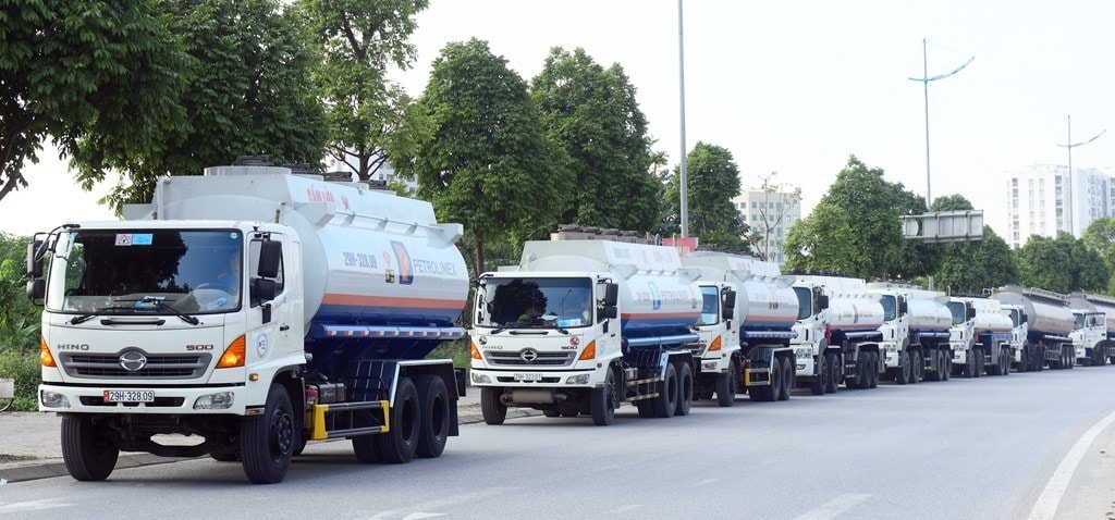 Thương mại và Vận tải Petrolimex Hà Nội