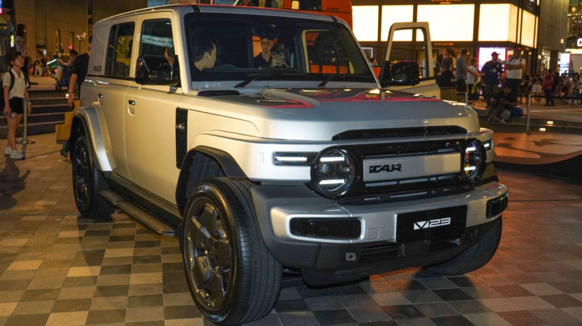suv2.jpg