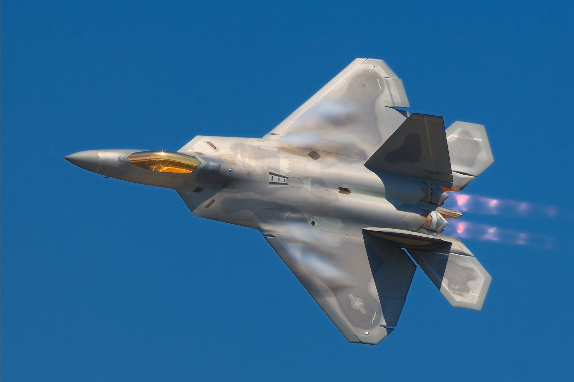f-22.jpg