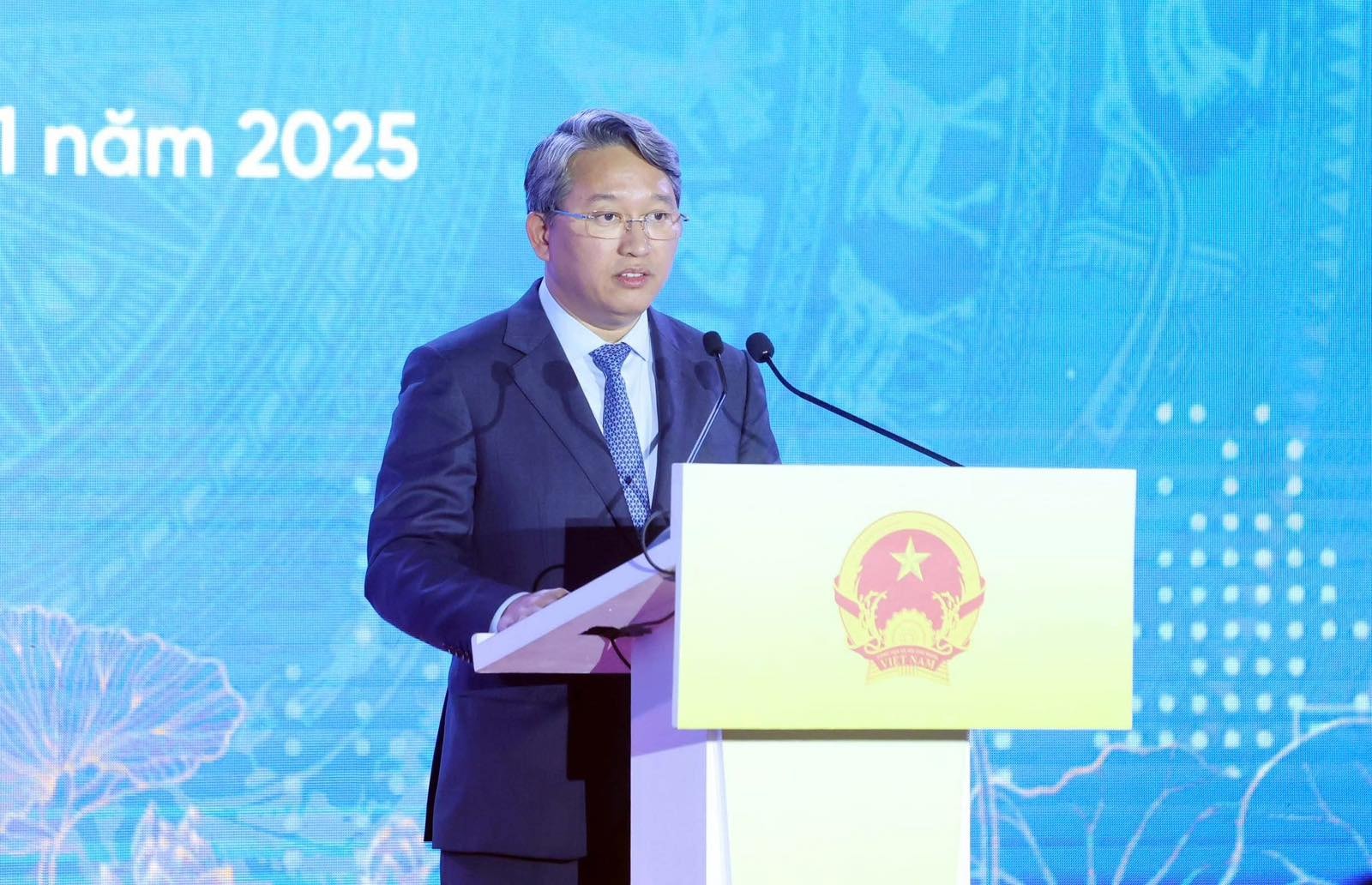 Chủ tịch Quốc hội Trần Thanh Mẫn: Biến thể chế pháp luật thành lợi thế cạnh tranh, 'đột phá của đột phá'- Ảnh 4.