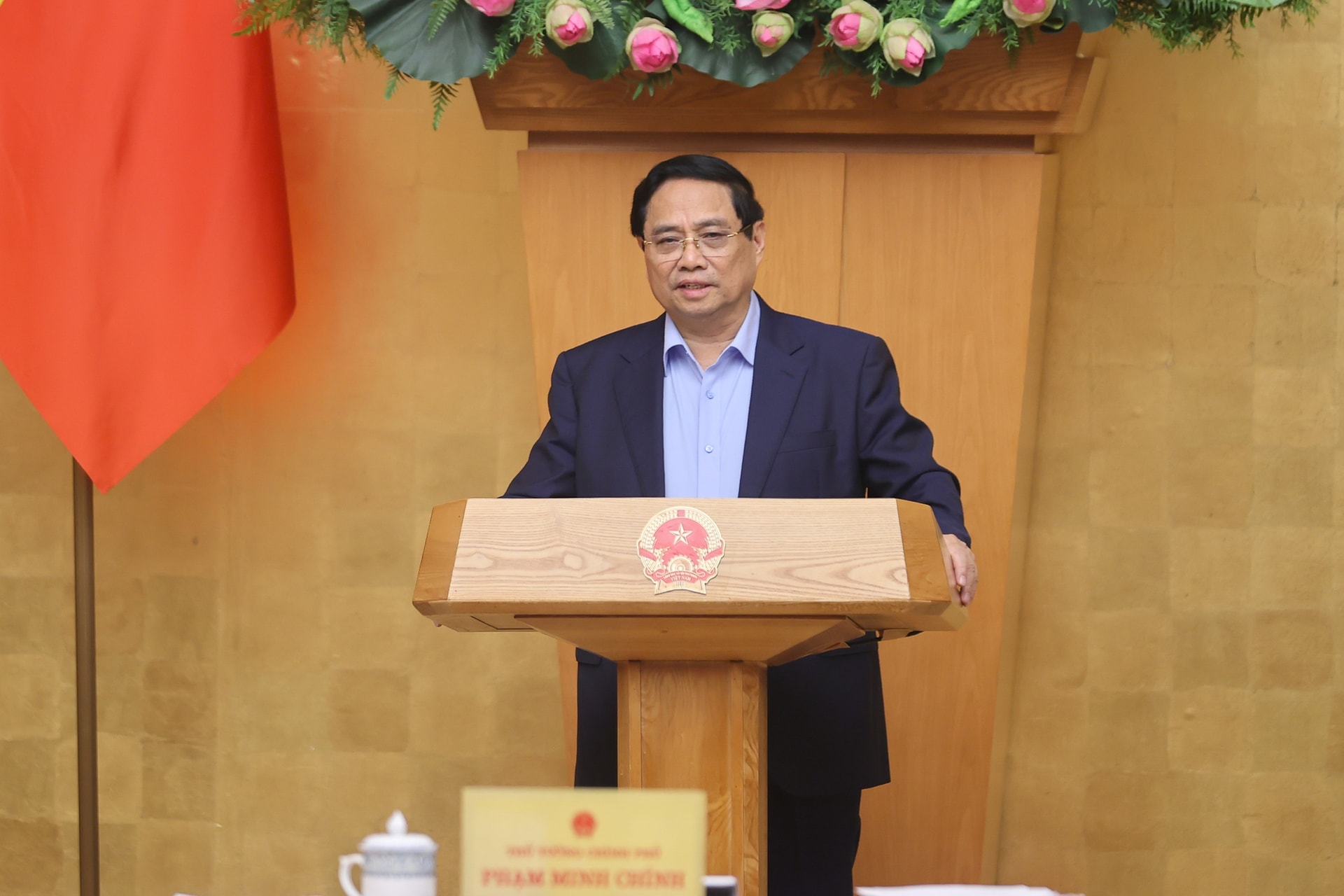 Thủ tướng: Tốc độ tăng GDP quý IV phải đạt trên 8,4%- Ảnh 11. Thủ tướng: Tốc độ tăng GDP quý IV phải đạt trên 8,4%- Ảnh 11.