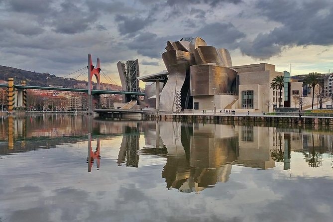 Bảo tàng Guggenheim Bilbao 1