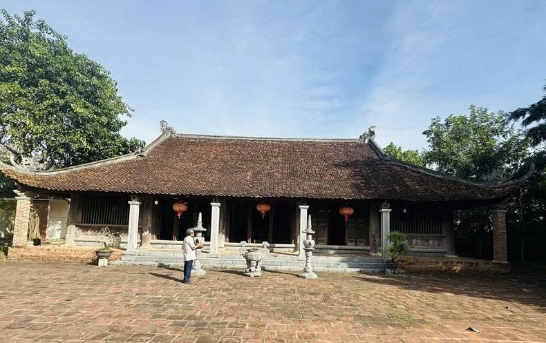 Di tích lịch sử cấp quốc gia đình làng Đình Trung