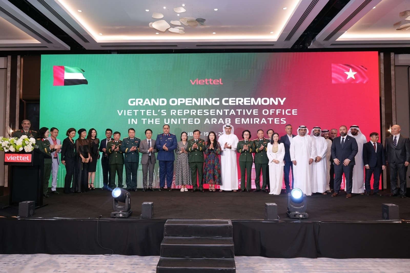 Tập đoàn Viettel chính thức đưa vào hoạt động văn phòng đại diện tại Các Tiểu vương quốc Ả Rập Thống nhất
