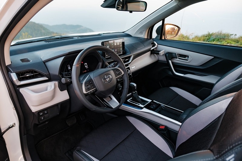 toyota3.jpg