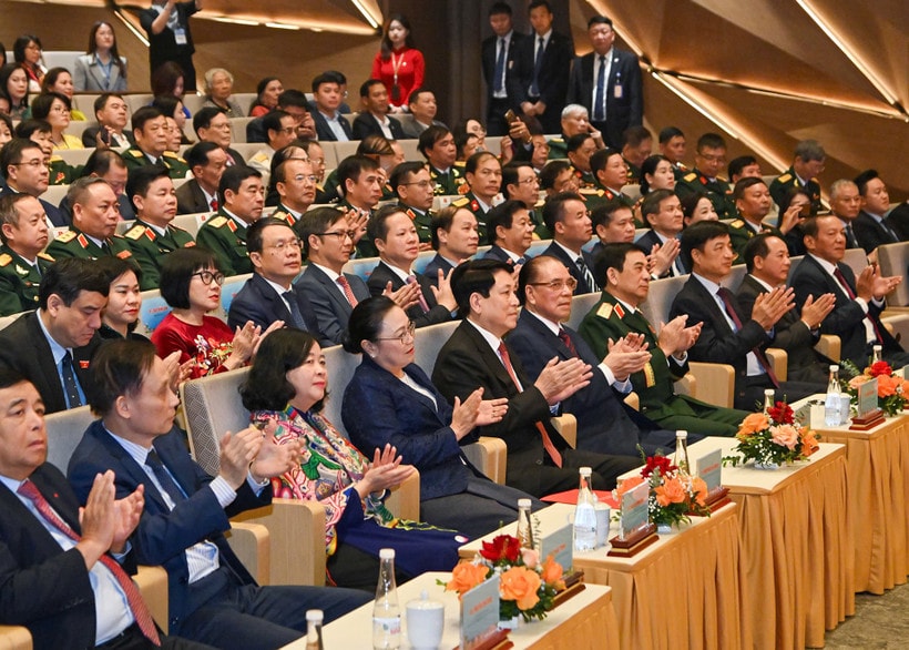 lao.jpg